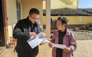 文山网红短视频制作公司 通讯：西畴“网红”李华明的成名“路”